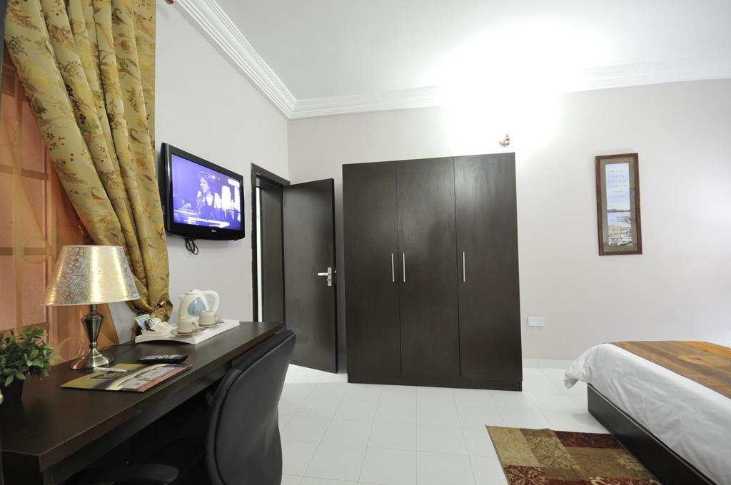 Sheer Luxury Apartments And Suites Abuja Bilik gambar