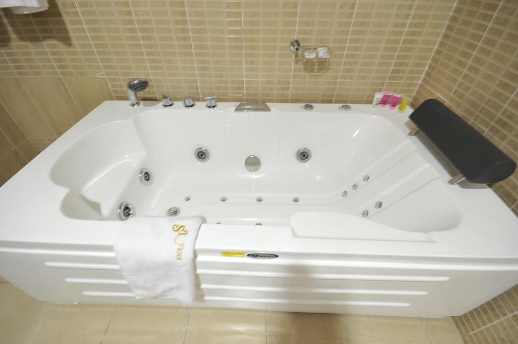 Sheer Luxury Apartments And Suites Abuja Luaran gambar