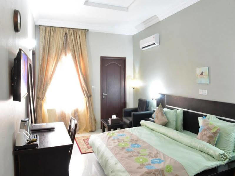 Sheer Luxury Apartments And Suites Abuja Luaran gambar