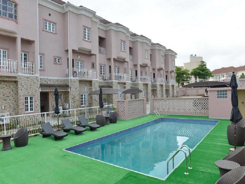 Sheer Luxury Apartments And Suites Abuja Luaran gambar