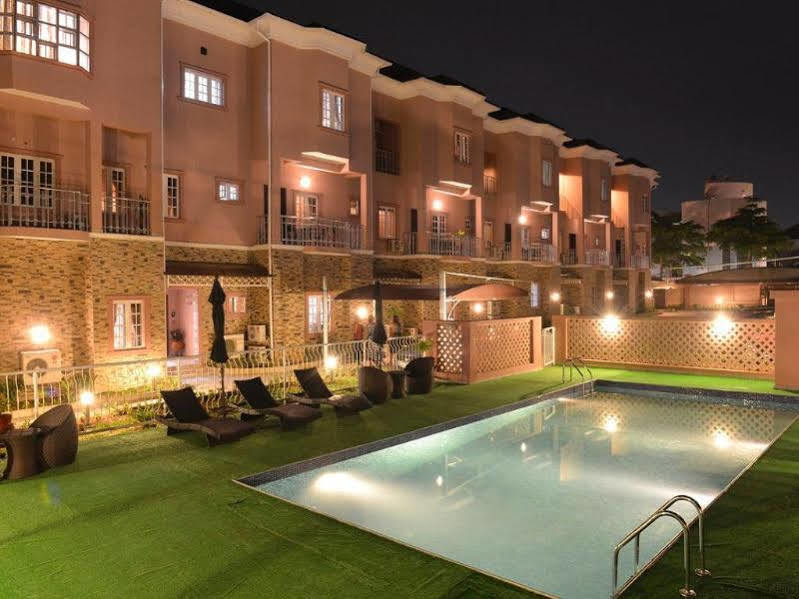 Sheer Luxury Apartments And Suites Abuja Luaran gambar
